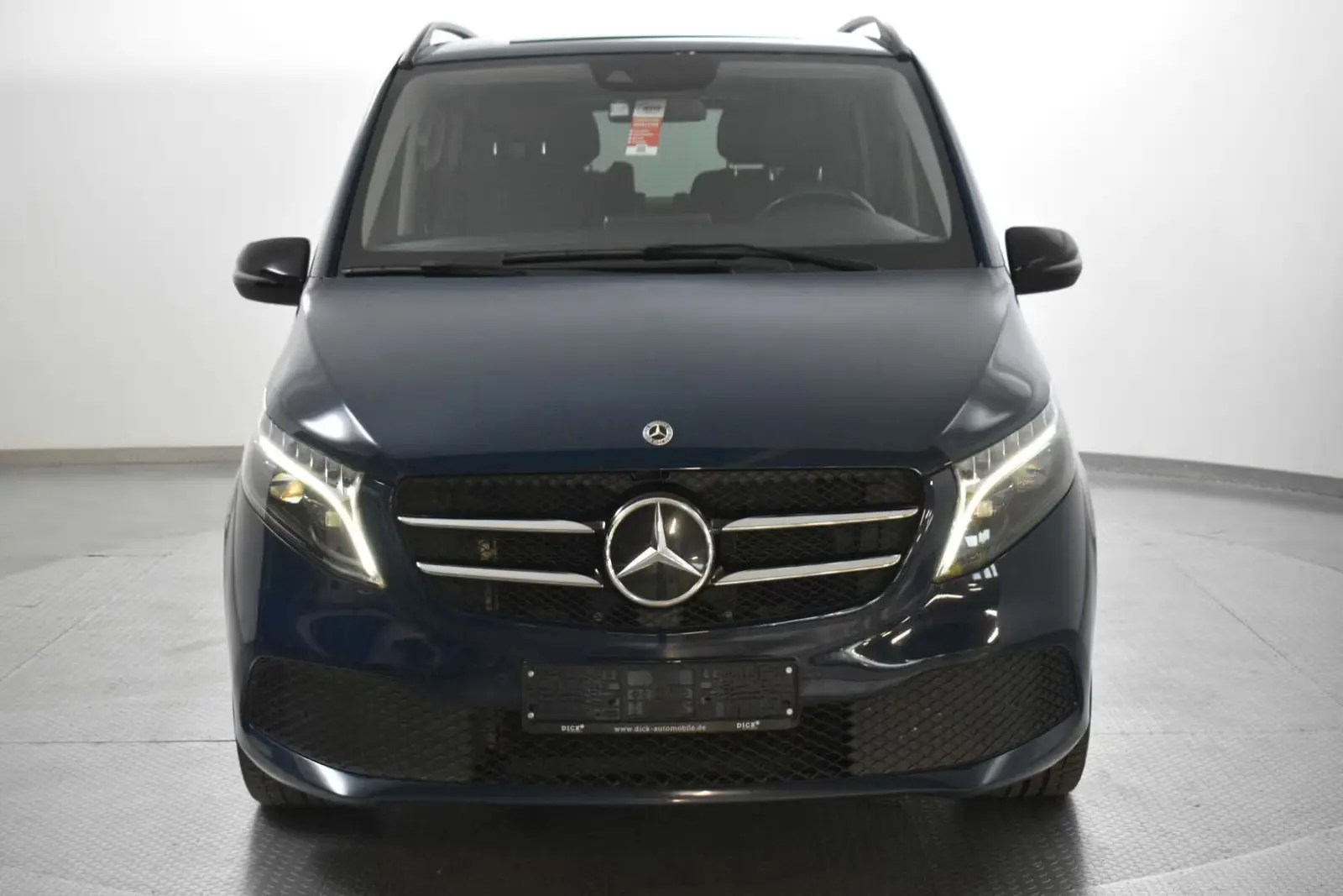 Mercedes-Benz V300d 4Mat Edit Extralong – fotka 3