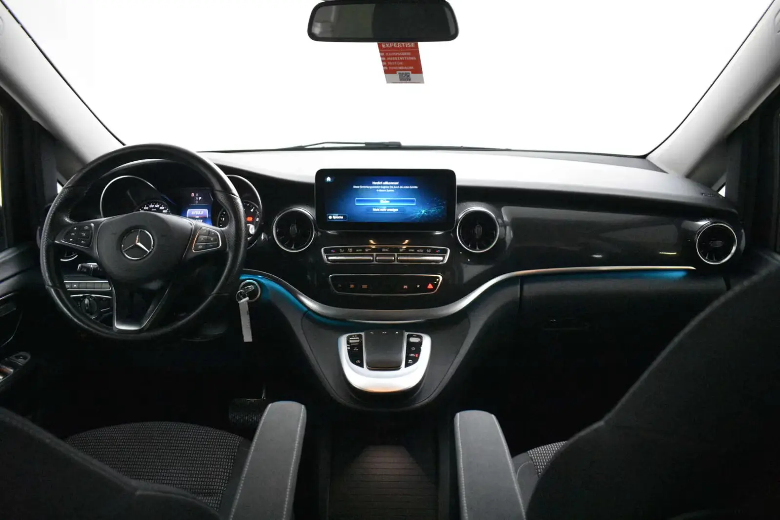 Mercedes-Benz V300d 4Mat Edit Extralong – fotka 9