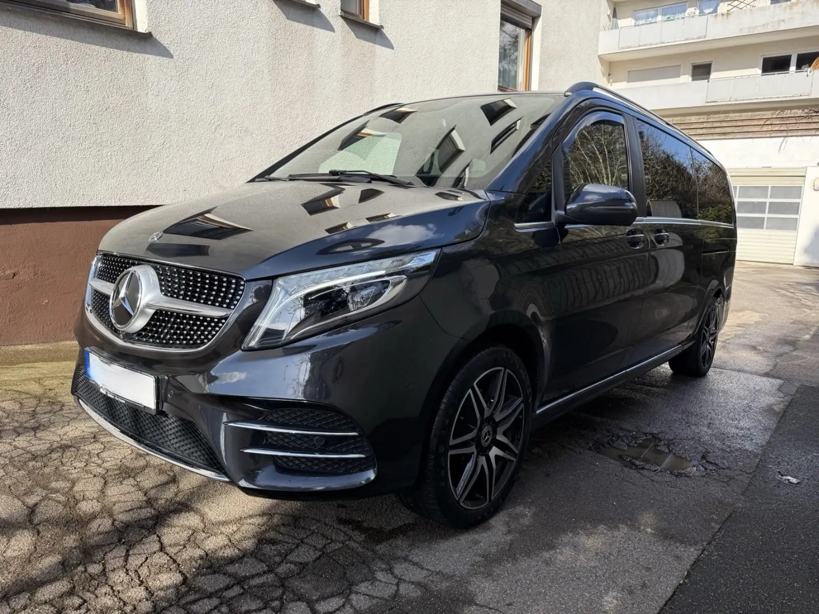 Mercedes-Benz V 300d AVANTGARDE EDITION 4M extralong – fotka 2