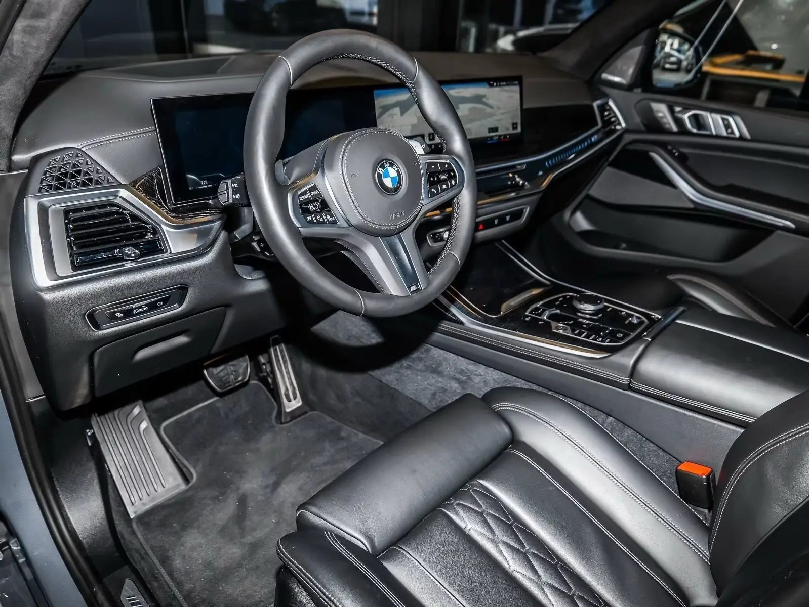 BMW X7 xDrive40d M Sport – fotka 7