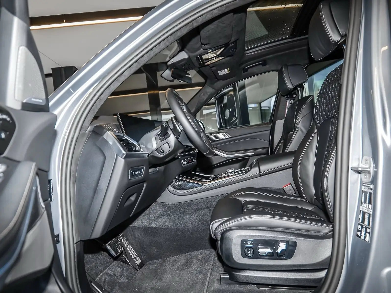 BMW X7 xDrive40d M Sport – fotka 8