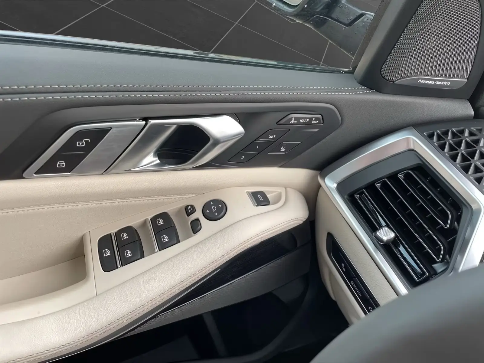 BMW X7 xDrive40d – fotka 11