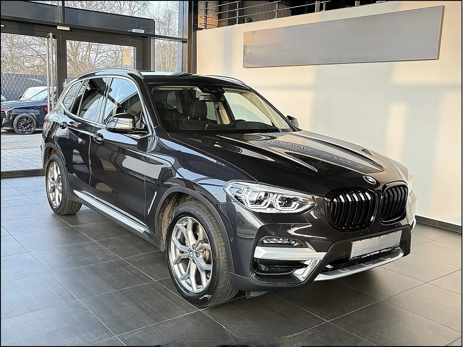BMW X3 20d xDrive xLine – fotka 2