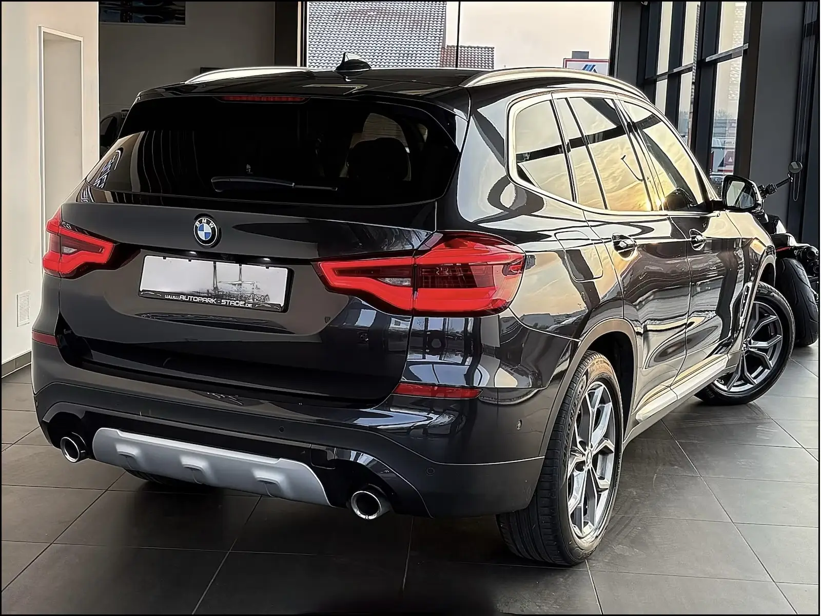 BMW X3 20d xDrive xLine – fotka 3