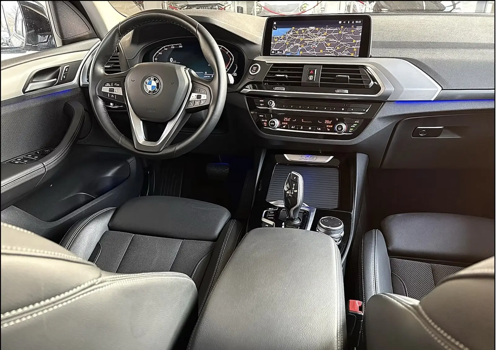BMW X3 20d xDrive xLine – fotka 9