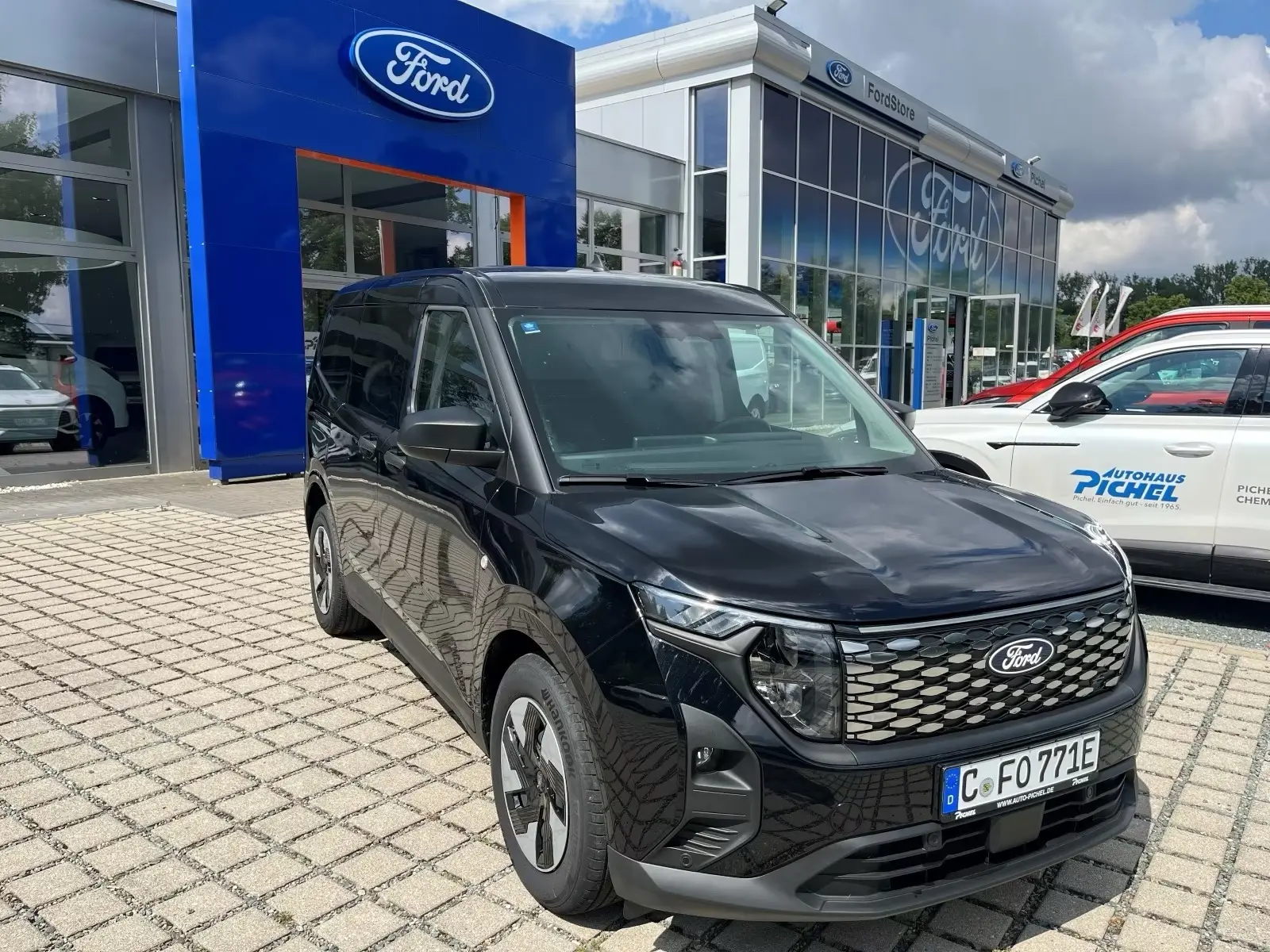 Ford E-Transit Courier Trend – fotka 2