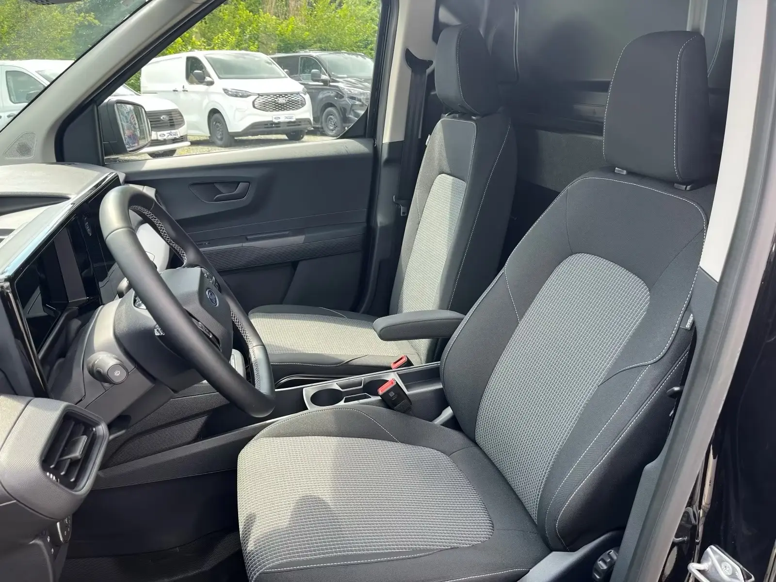 Ford E-Transit Courier Trend – fotka 7