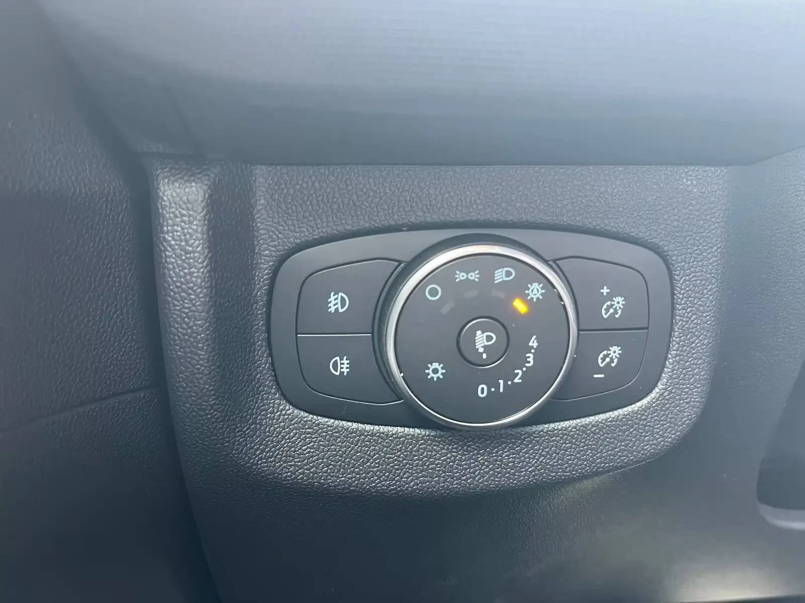 Ford E-Transit Courier Trend – fotka 14