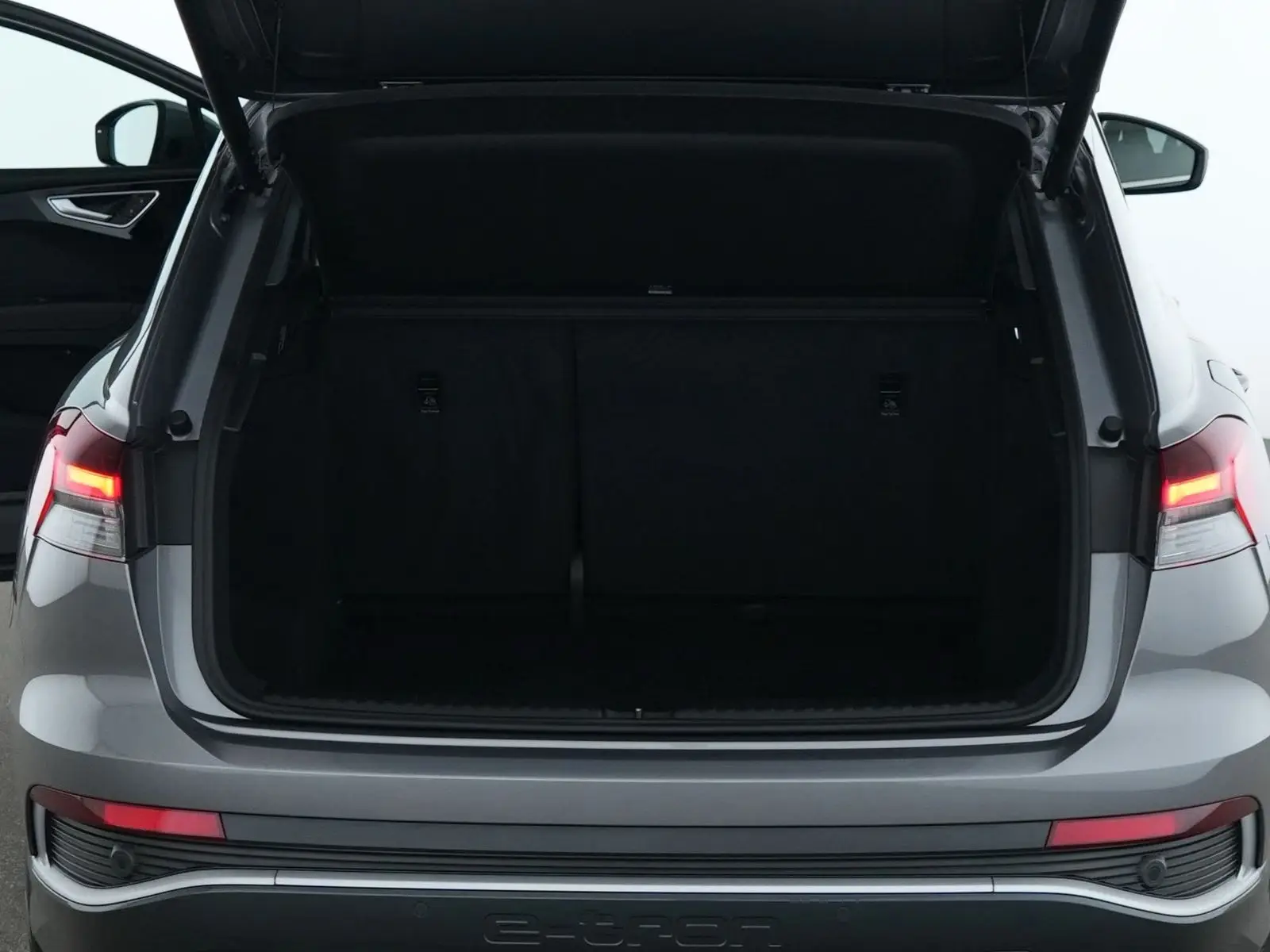 Audi Q4 e-tron 82 kWh quattro – fotka 6