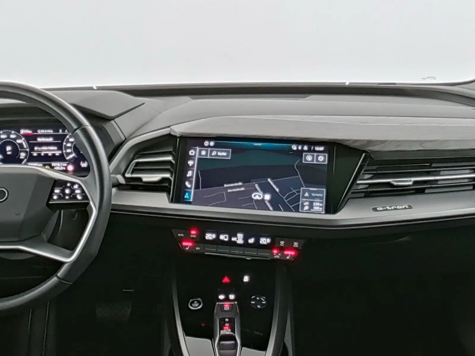 Audi Q4 e-tron 82 kWh quattro – fotka 11