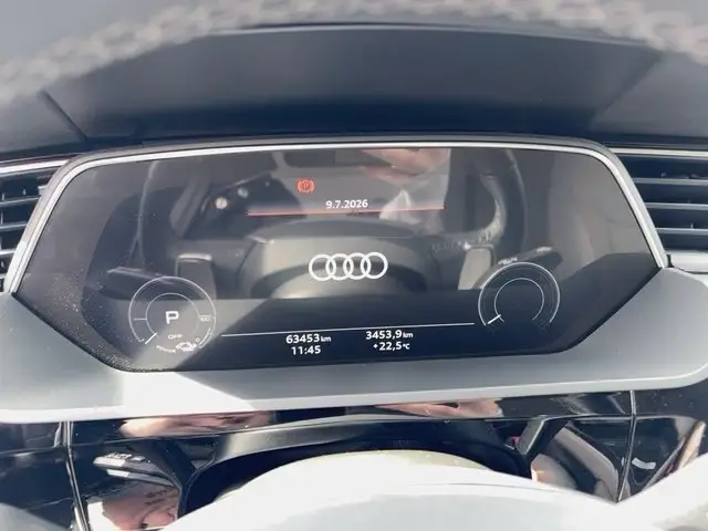 Audi Q8 e-tron 55 quattro quattro S-Line – fotka 8