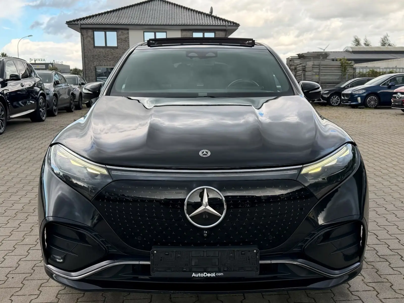Mercedes-Benz EQS SUV 450 AMG 4Matic – fotka 2