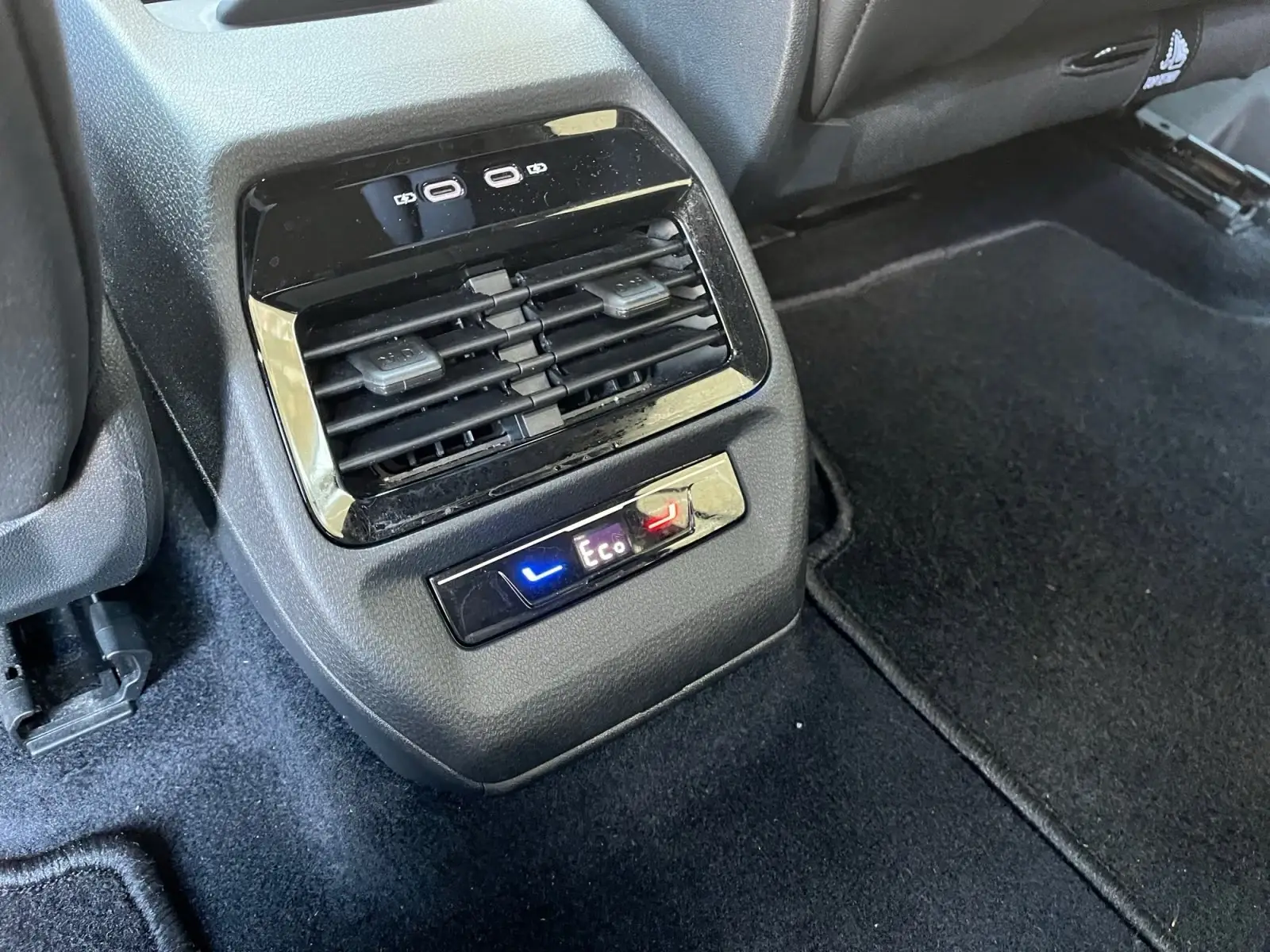 Volkswagen ID.5 GTX 4motion – fotka 14