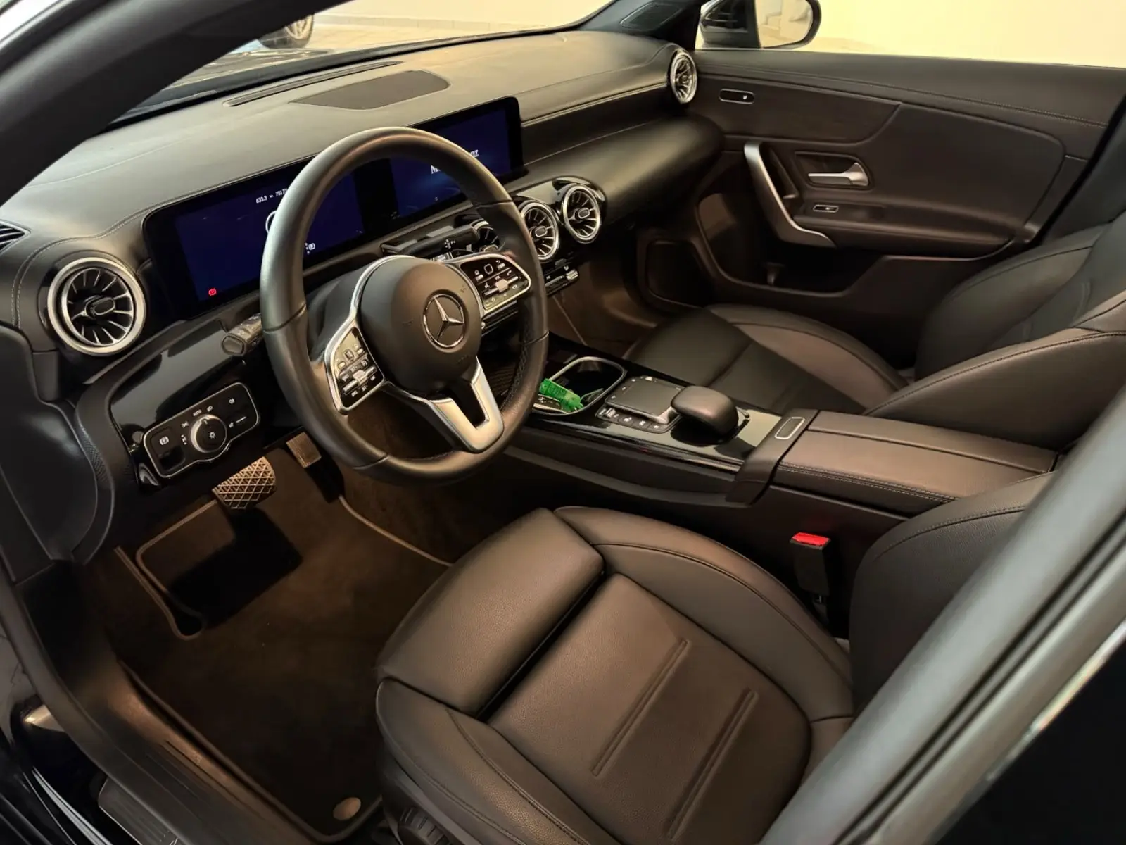 Mercedes-Benz CLA 200 – fotka 9