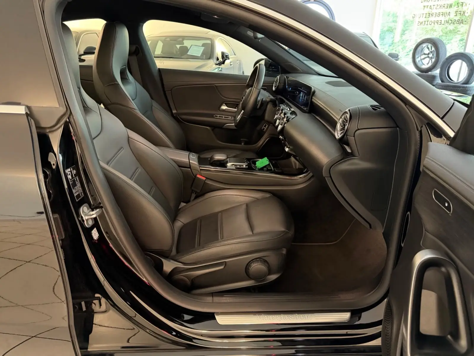 Mercedes-Benz CLA 200 – fotka 13
