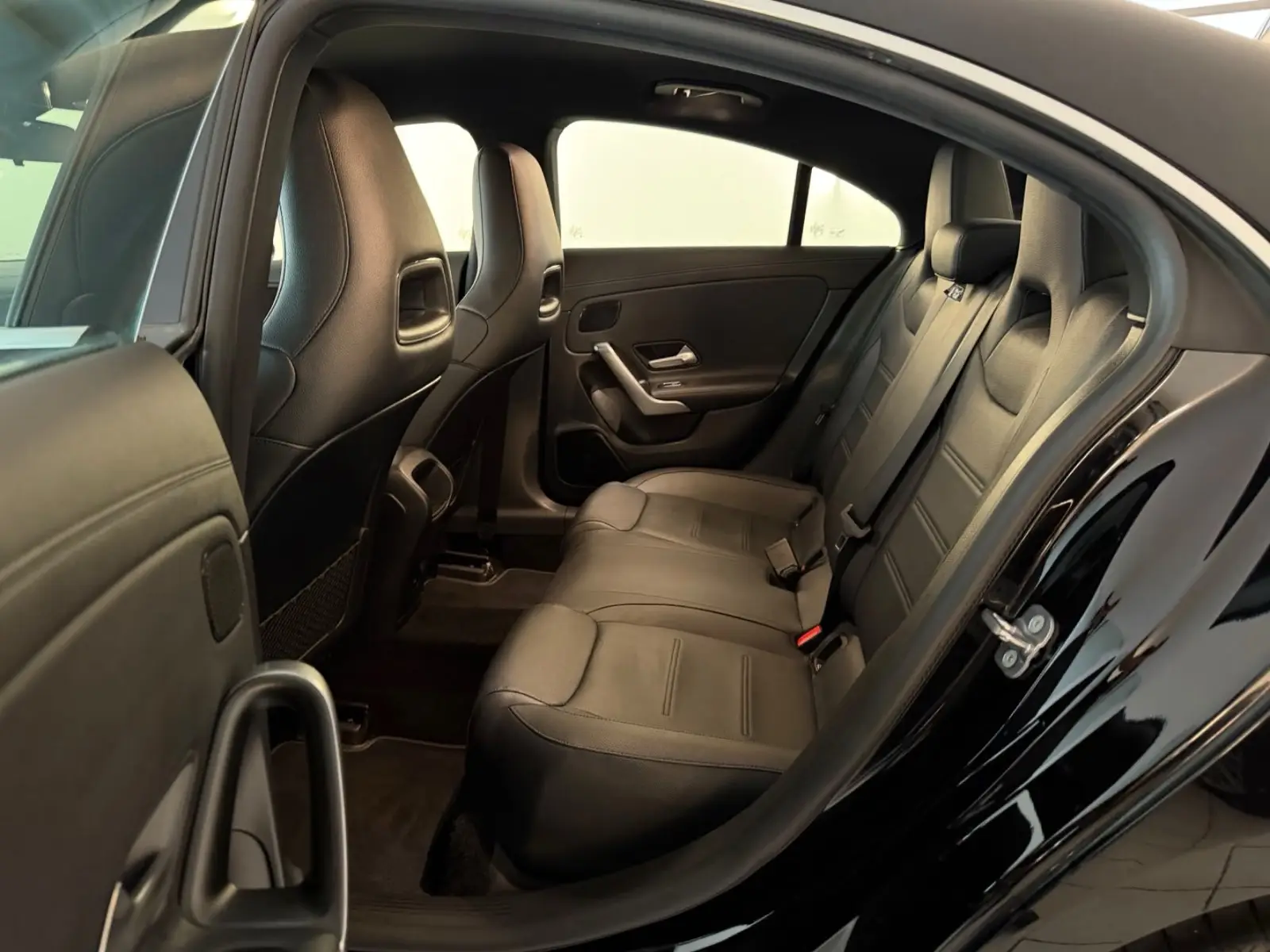 Mercedes-Benz CLA 200 – fotka 15
