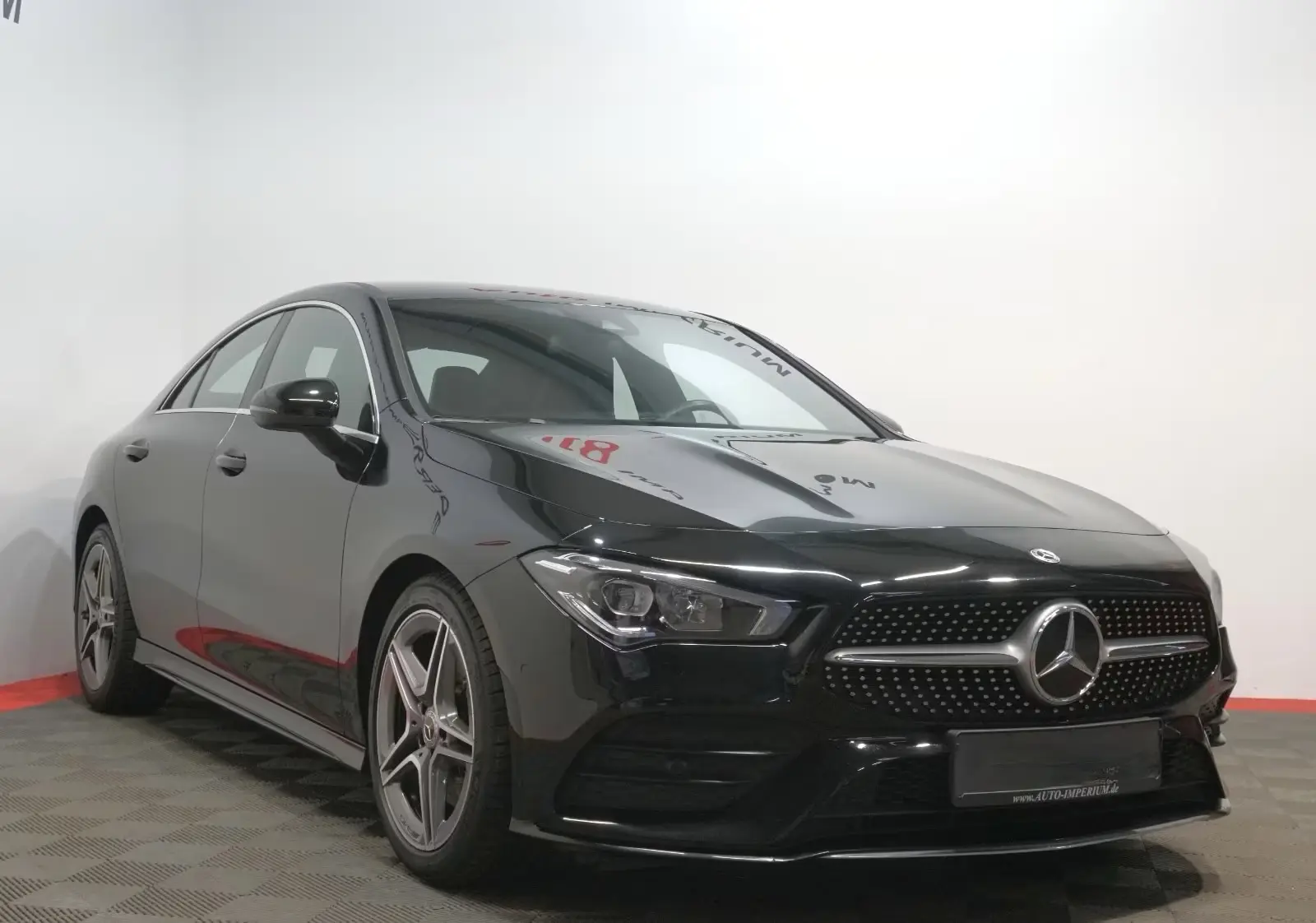 Mercedes-Benz CLA 250 AMG-Line – fotka 3