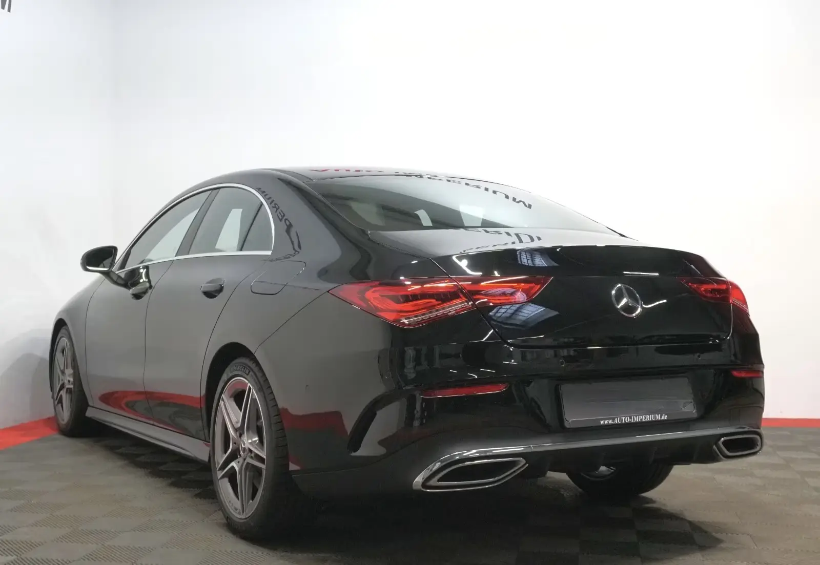 Mercedes-Benz CLA 250 AMG-Line – fotka 4
