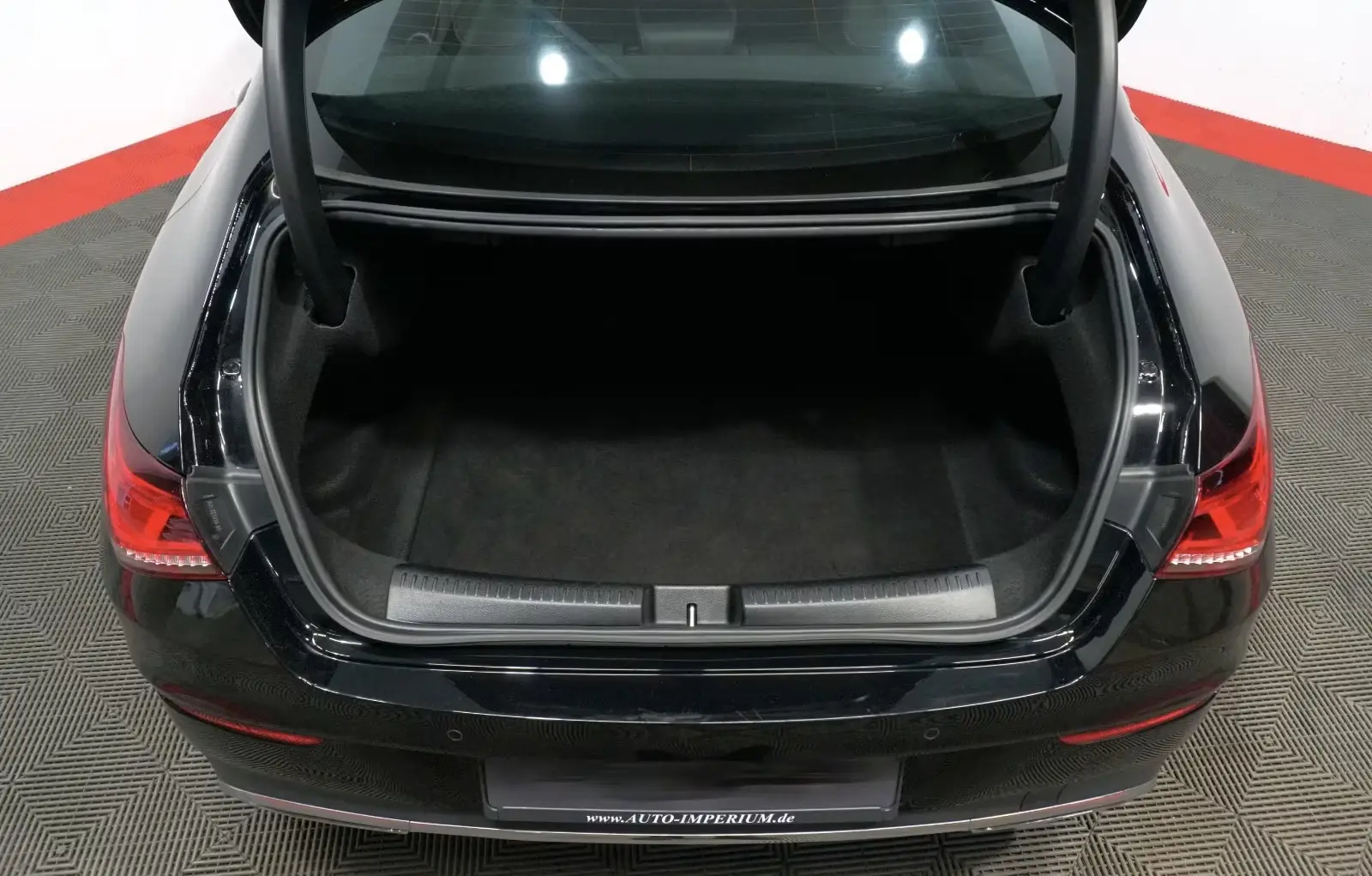 Mercedes-Benz CLA 250 AMG-Line – fotka 7