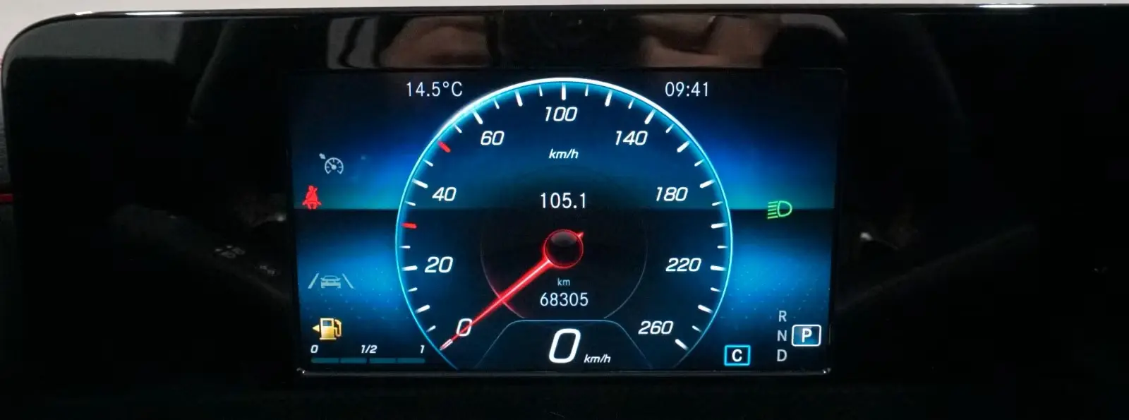 Mercedes-Benz CLA 250 AMG-Line – fotka 13