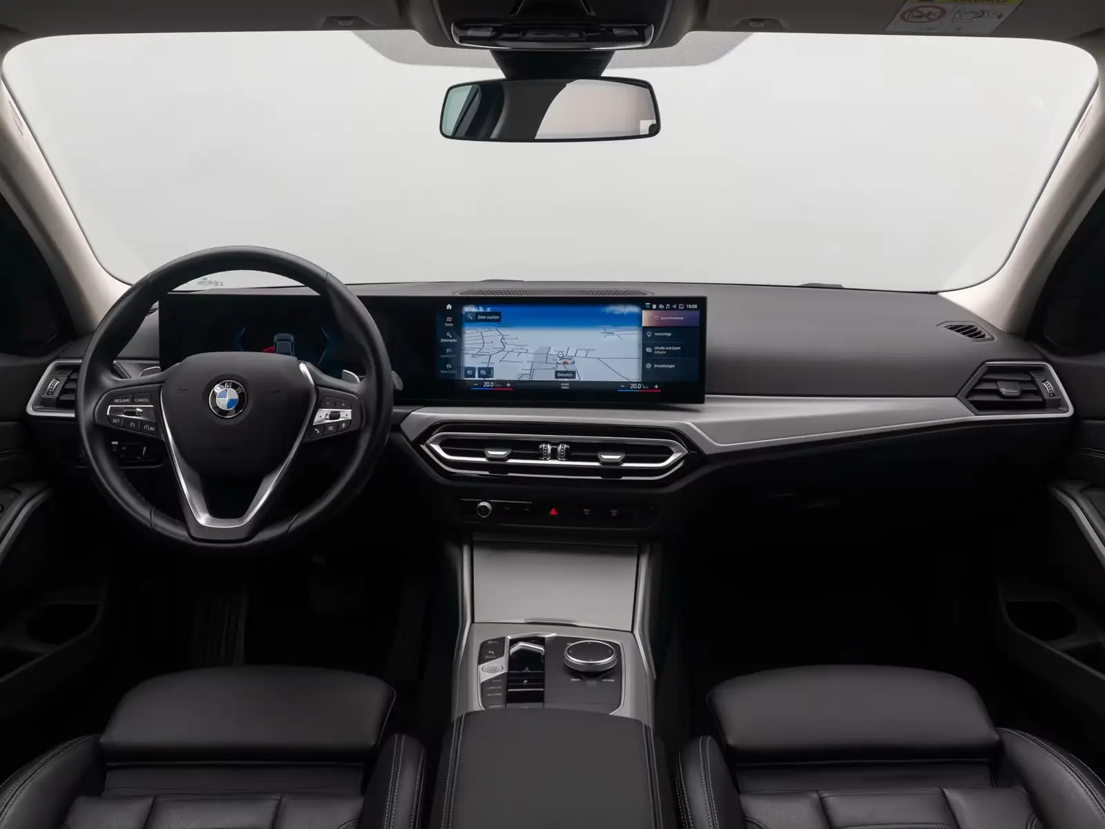 BMW 330i xD – fotka 12