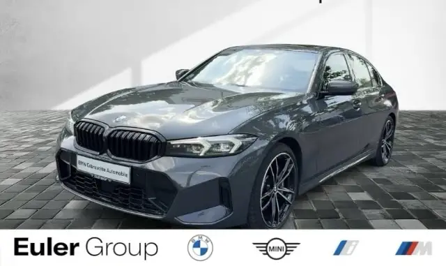 BMW 330 i xDrive M-Sport – fotka 2