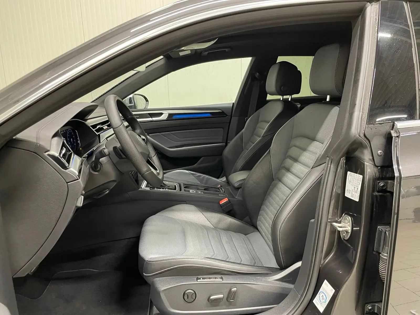 Volkswagen Arteon Shootingbrake Elegance 4M 2.0 TSI DSG – fotka 11