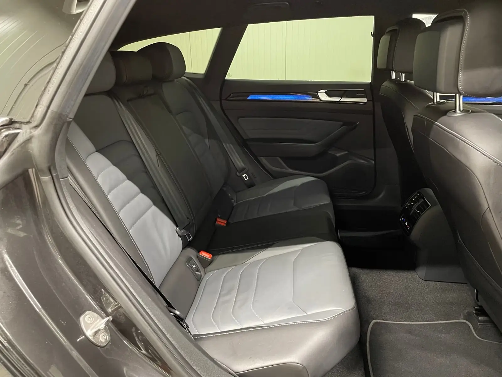 Volkswagen Arteon Shootingbrake Elegance 4M 2.0 TSI DSG – fotka 13