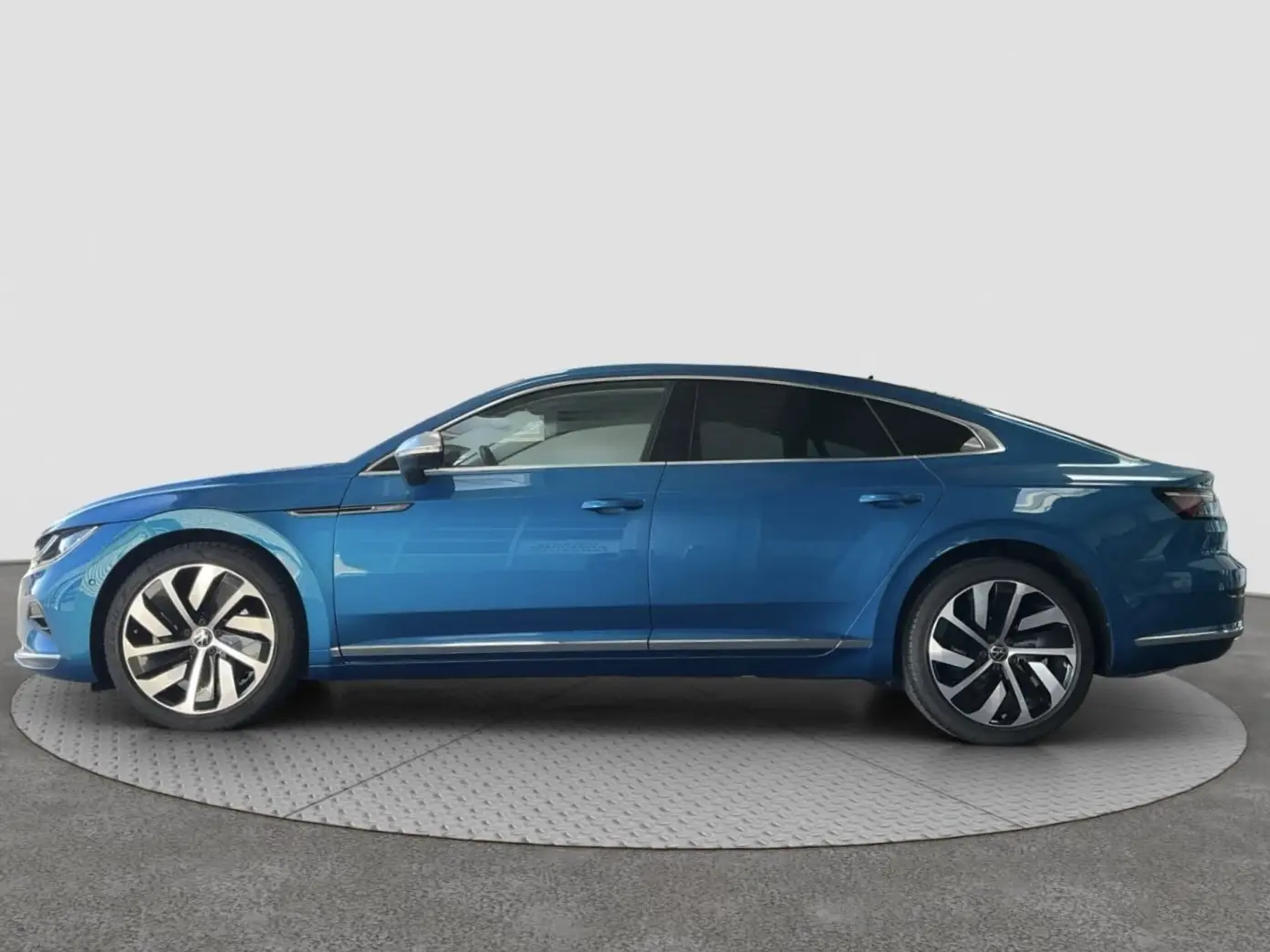 Volkswagen Arteon Elegance 2.0 TSI 7-DSG 4-Motion – fotka 7