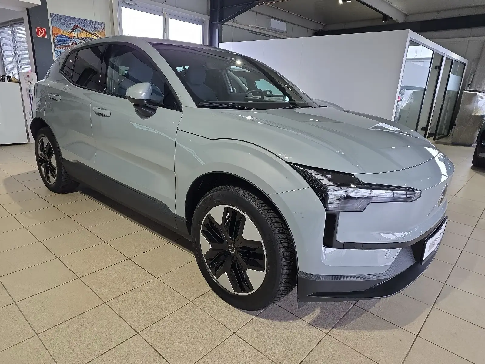 Volvo EX30 Core Extended Range – fotka 1