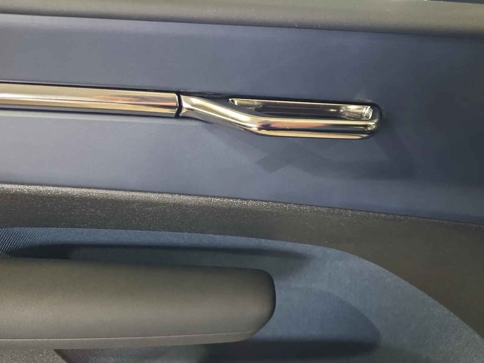 Volvo EX30 Core Extended Range – fotka 15