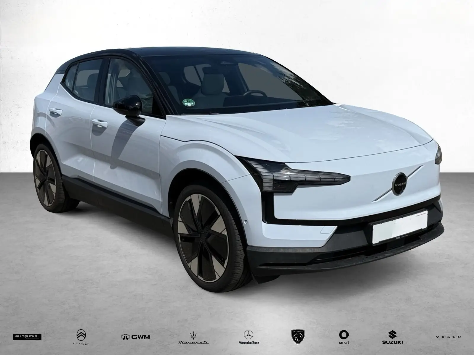 Volvo EX 30 Twin Performance AWD Ultra – fotka 1