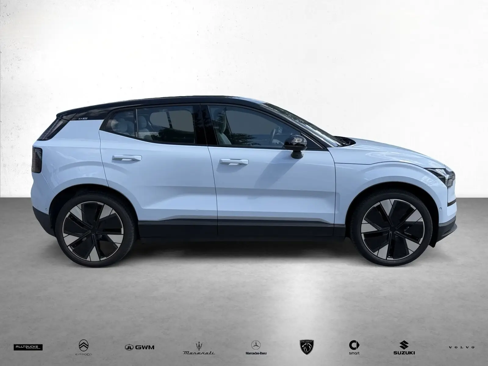 Volvo EX 30 Twin Performance AWD Ultra – fotka 4