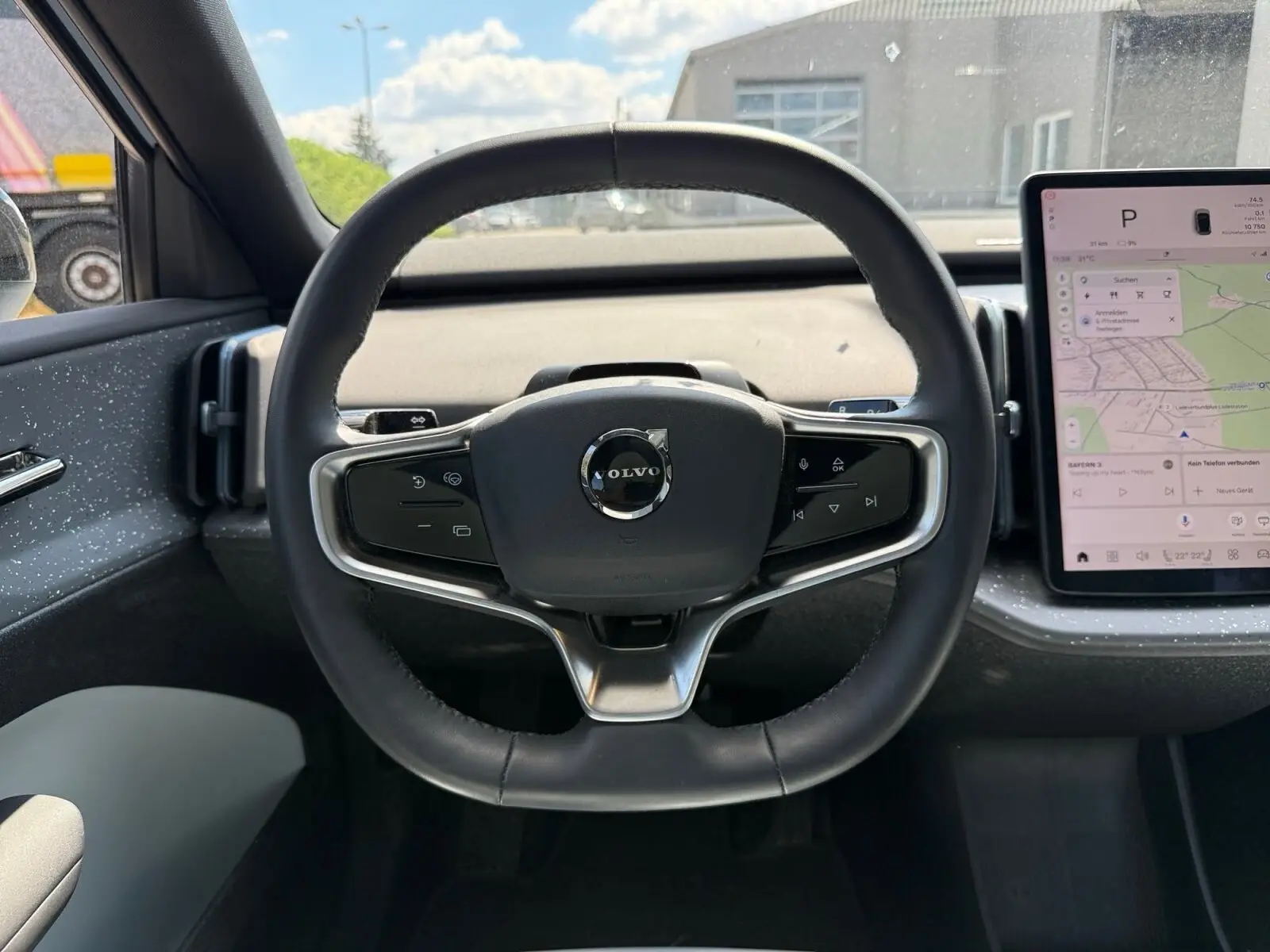 Volvo EX 30 Twin Performance AWD Ultra – fotka 13