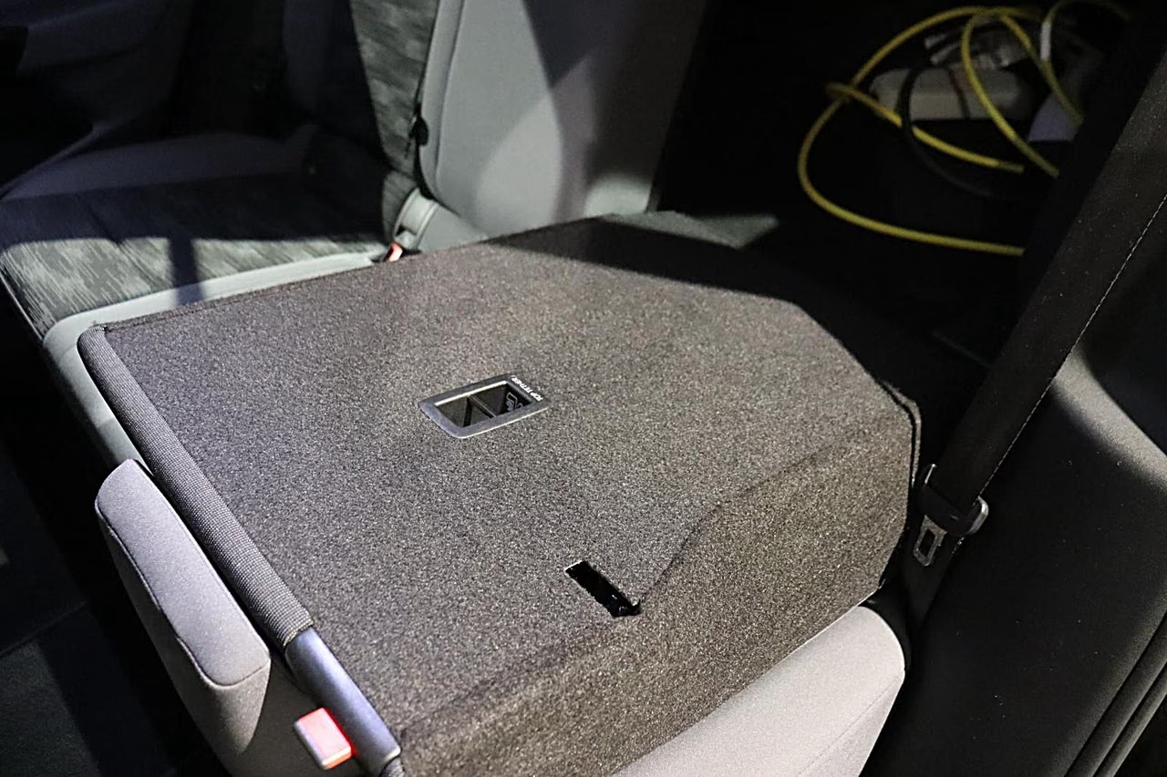 Volkswagen ID.4 Pure  – fotka 9