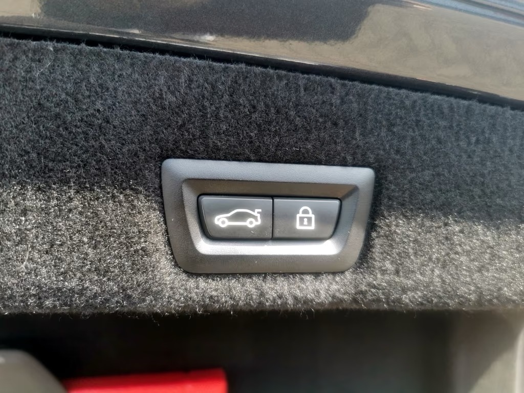 BMW 740 d xDrive  – fotka 15