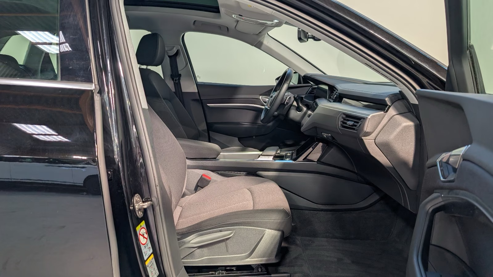 Audi e-tron 50 quattro – fotka 6