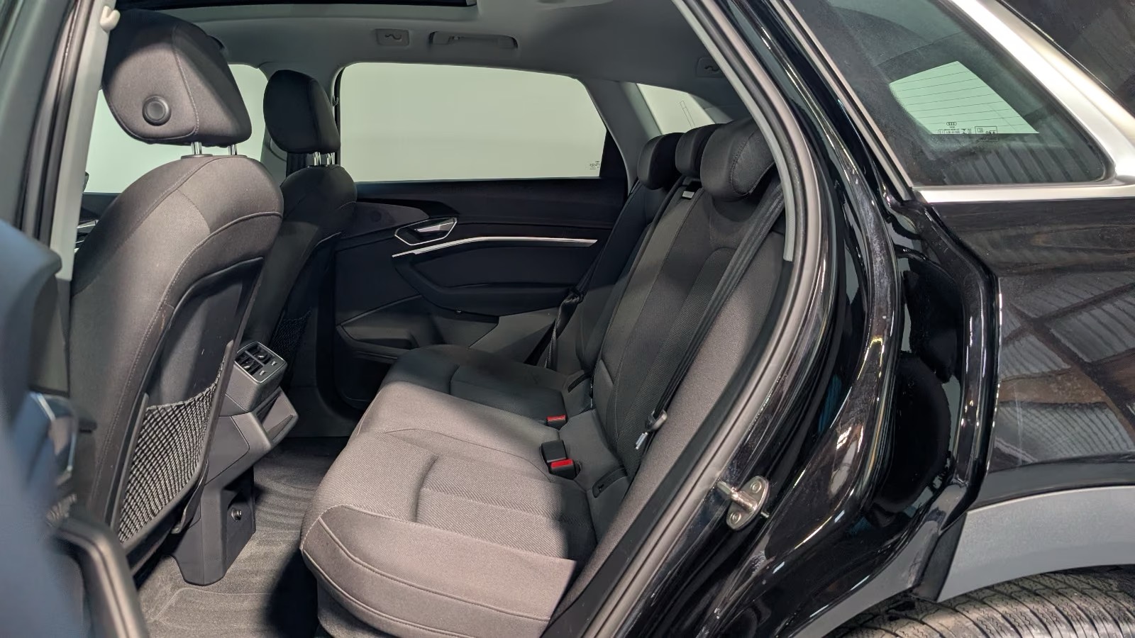 Audi e-tron 50 quattro – fotka 10