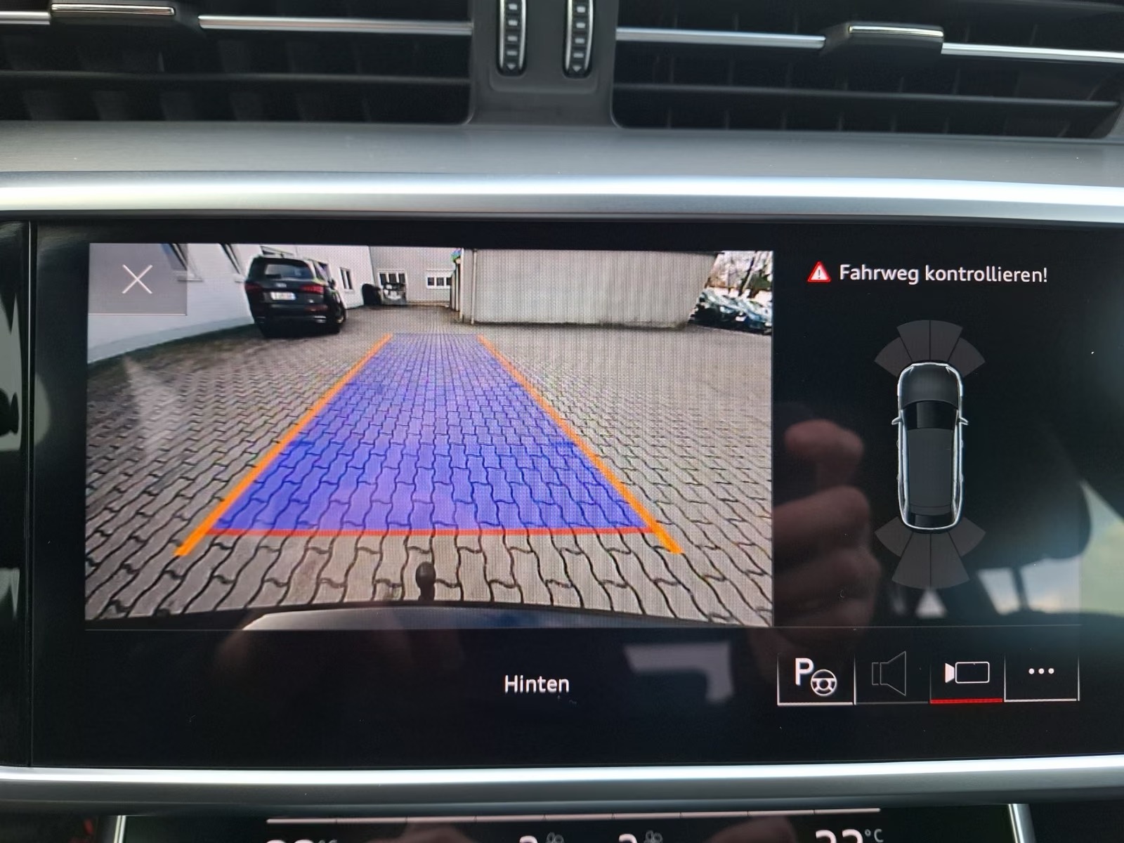 Audi A6 Avant 50 TDI qu S-line – fotka 18
