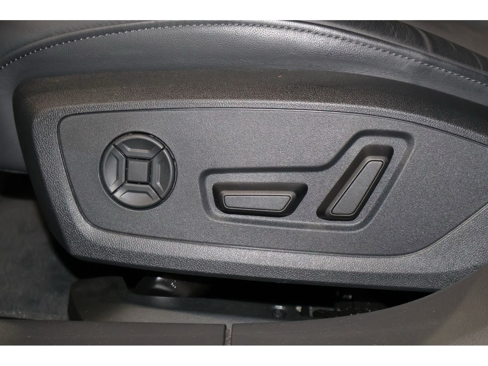 Audi S6 Avant 3.0 TDI quattro – fotka 13