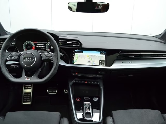Audi S3 2.0 TFSI 333 PS quattro  – fotka 7