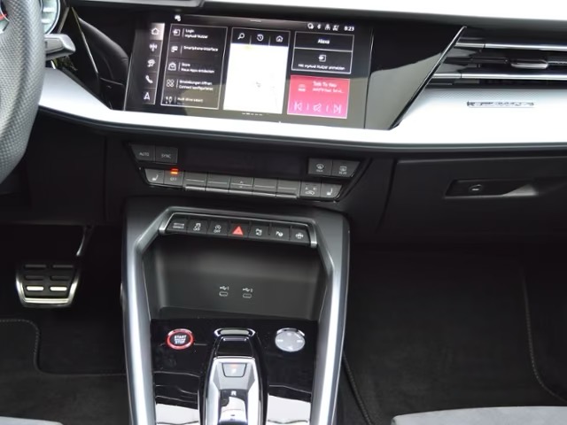 Audi S3 2.0 TFSI 333 PS quattro  – fotka 10