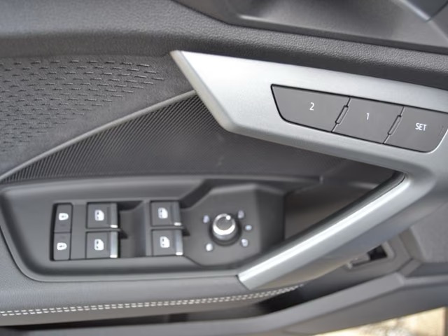 Audi S3 2.0 TFSI 333 PS quattro  – fotka 16