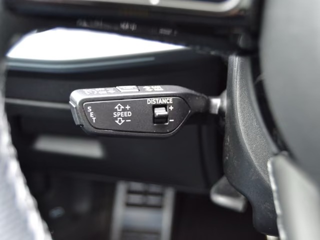 Audi S3 2.0 TFSI 333 PS quattro  – fotka 18
