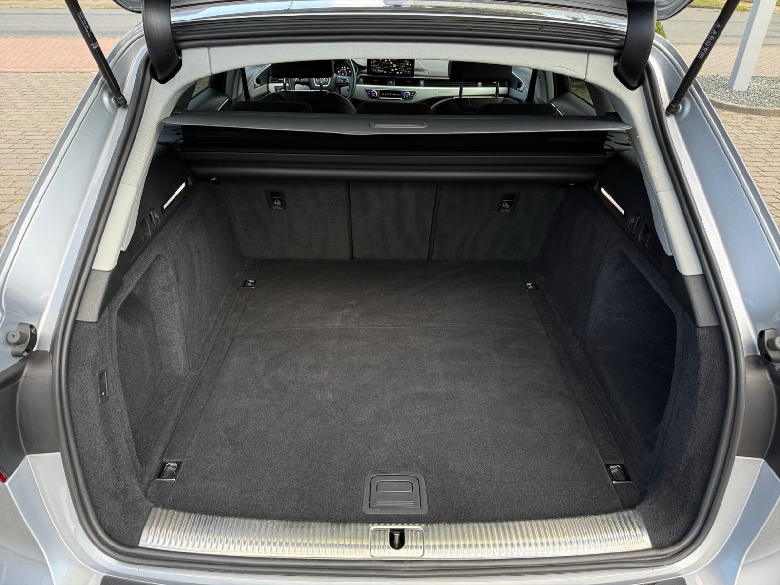 Audi A4 Allroad quattro 2.0 40 TDI S-tronic  – fotka 18