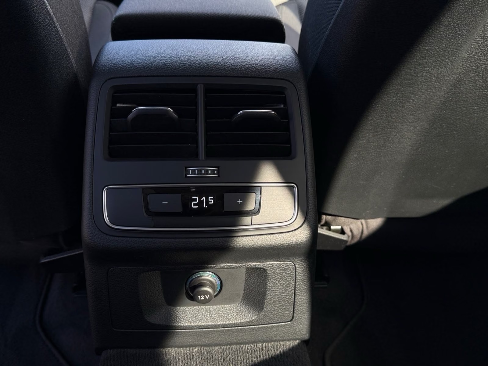 Audi A4 Allroad quattro 2.0 40 TDI S-tronic  – fotka 28