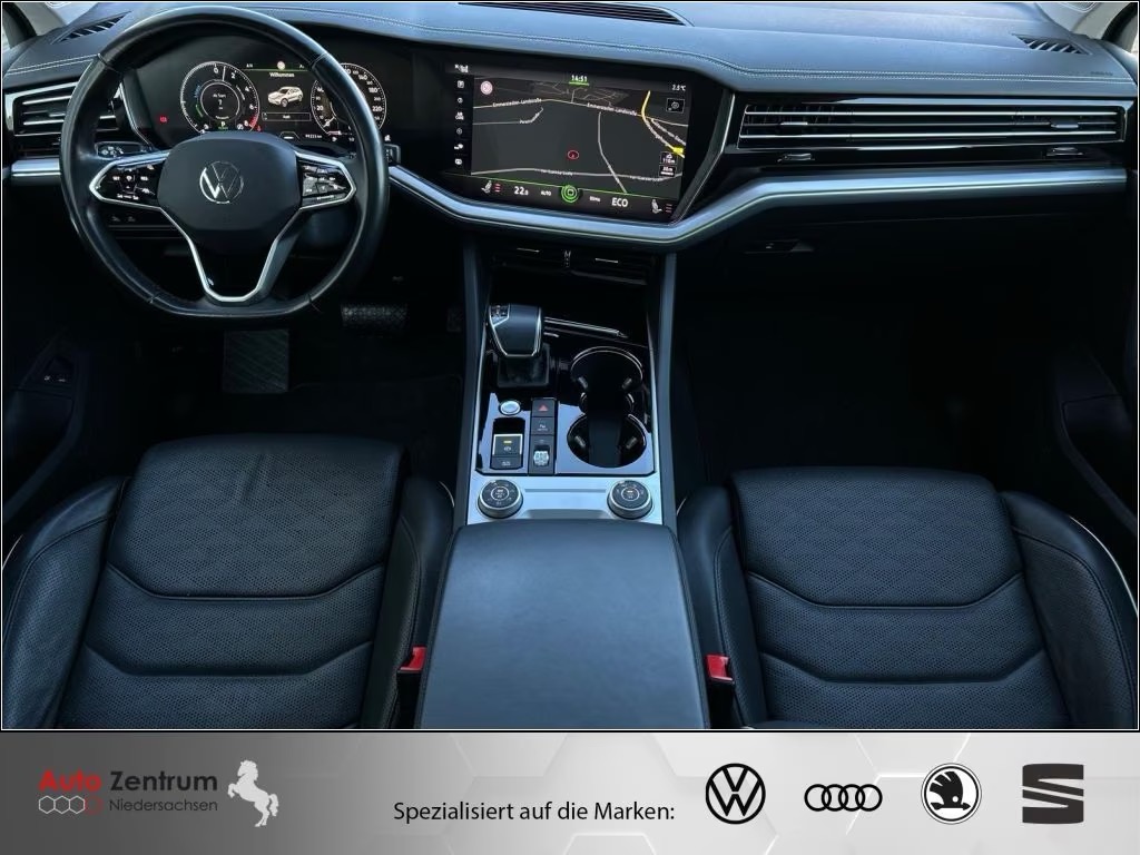 Volkswagen Touareg 3.0 V6 e-Hybrid Elegance – fotka 11