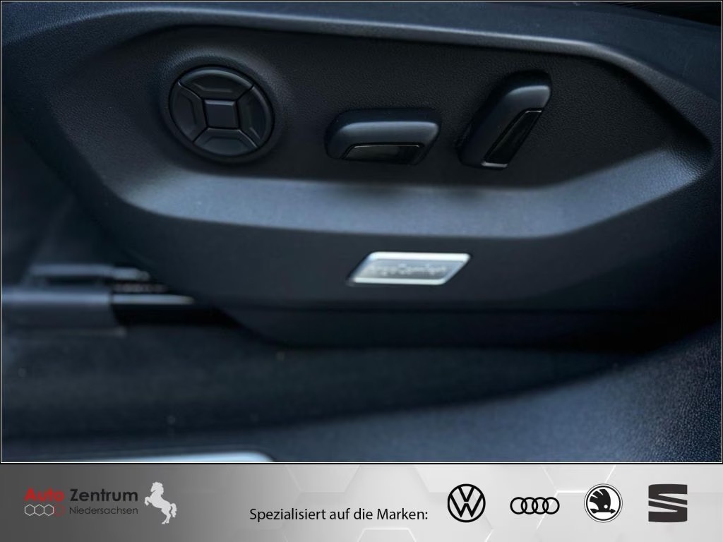 Volkswagen Touareg 3.0 V6 e-Hybrid Elegance – fotka 18