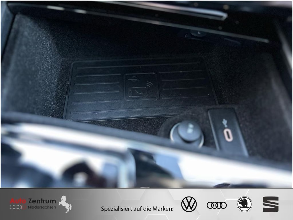 Volkswagen Touareg 3.0 V6 e-Hybrid Elegance – fotka 20