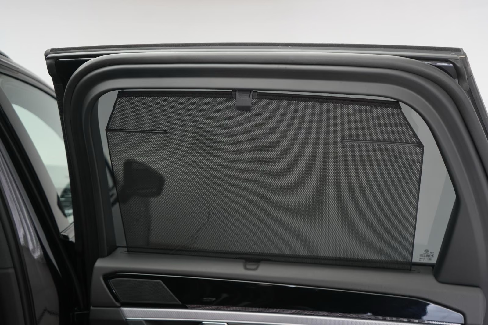 Volkswagen Touareg 3.0 V6 TDI 4Motion R-Line  – fotka 14